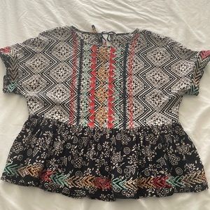 Multi designed short sleeve blouse